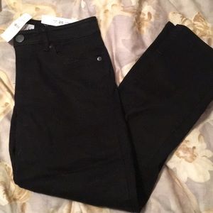 Loft Black Curvy Kick Crop Jeans